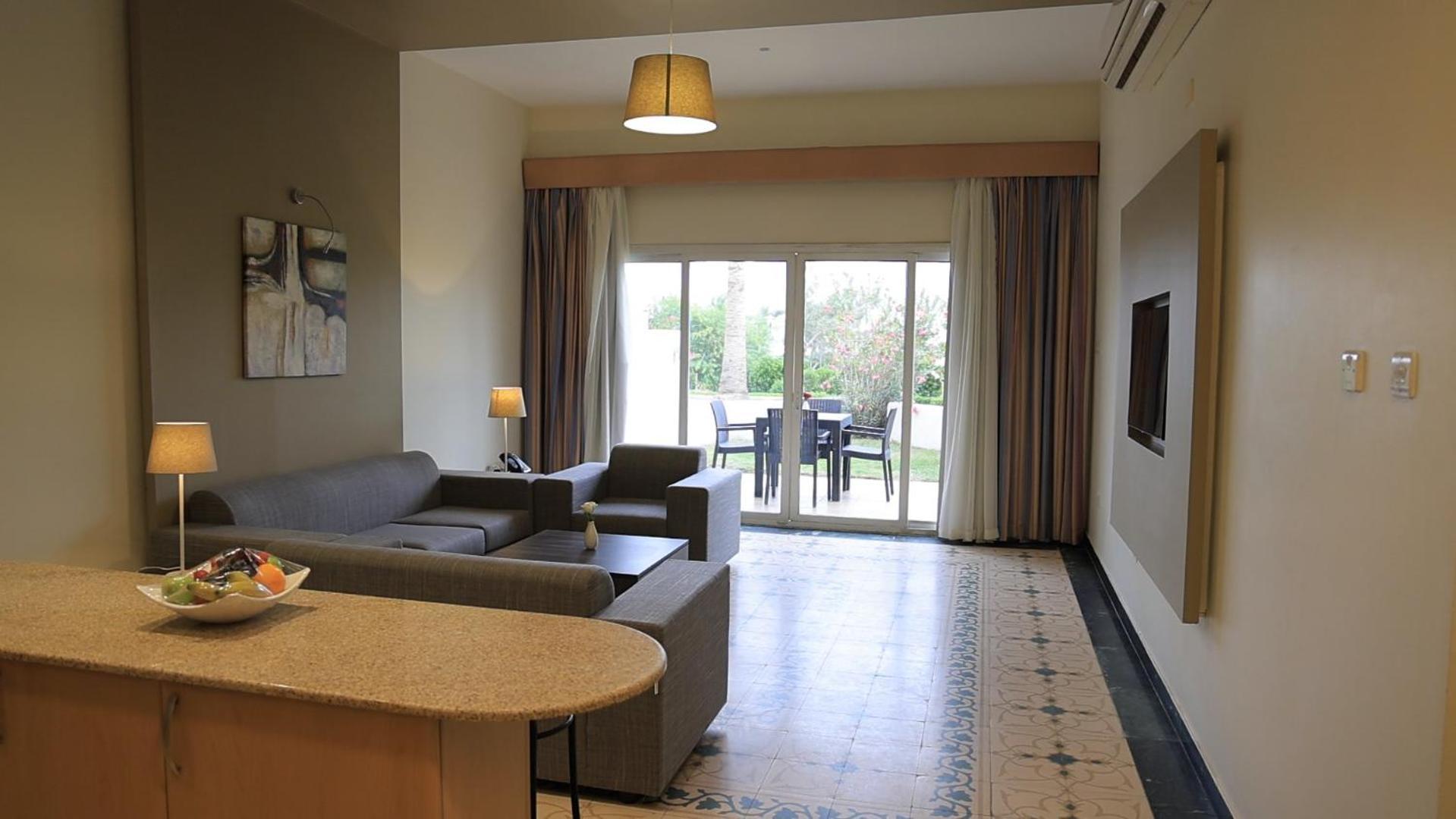 Copthorne Al Jahra Hotel & Resort Кувейт Экстерьер фото