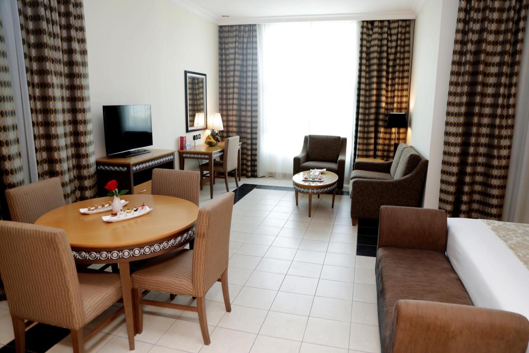 Copthorne Al Jahra Hotel & Resort Кувейт Экстерьер фото