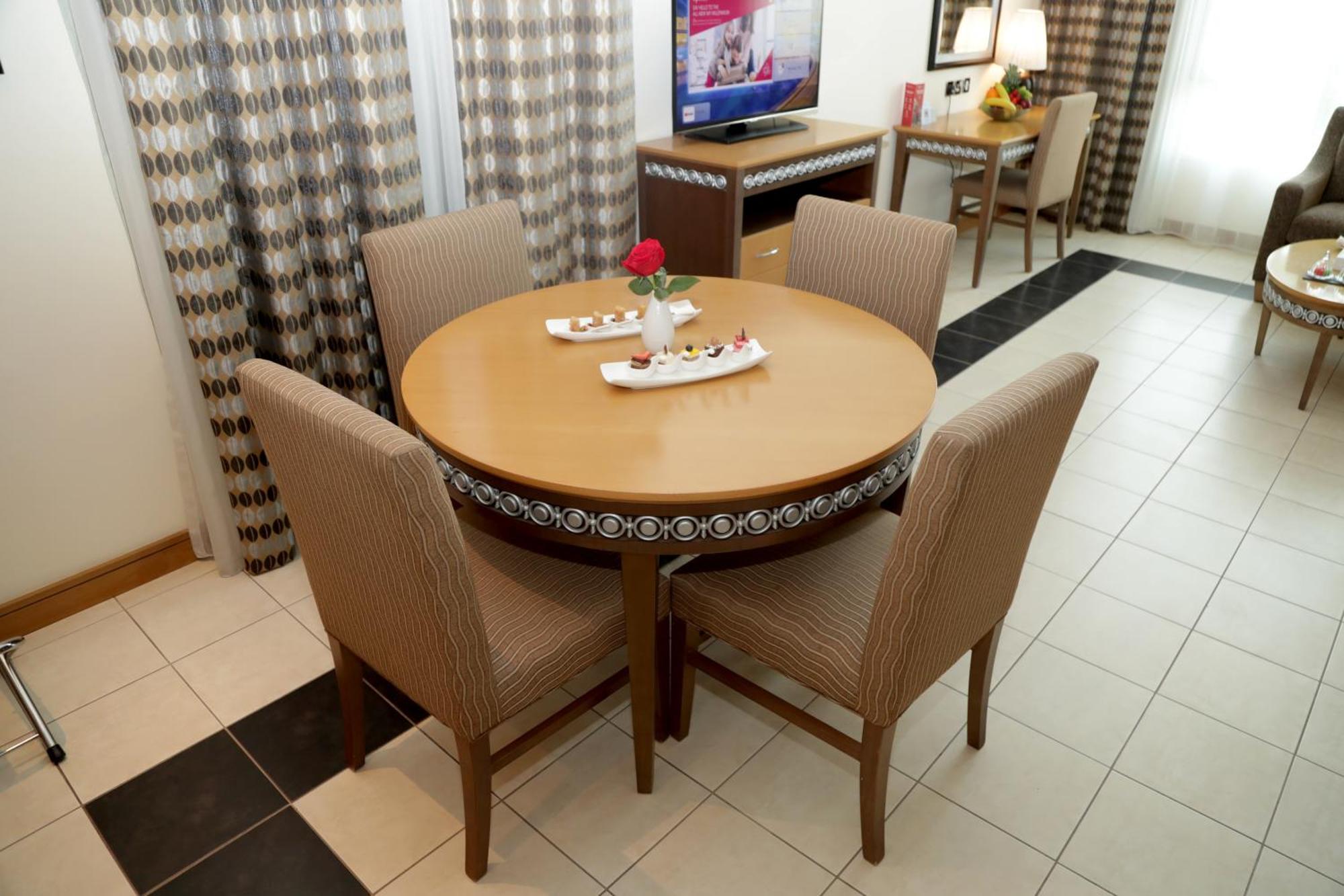 Copthorne Al Jahra Hotel & Resort Кувейт Экстерьер фото